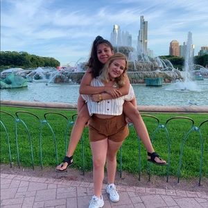 Meet your Posher, Carol